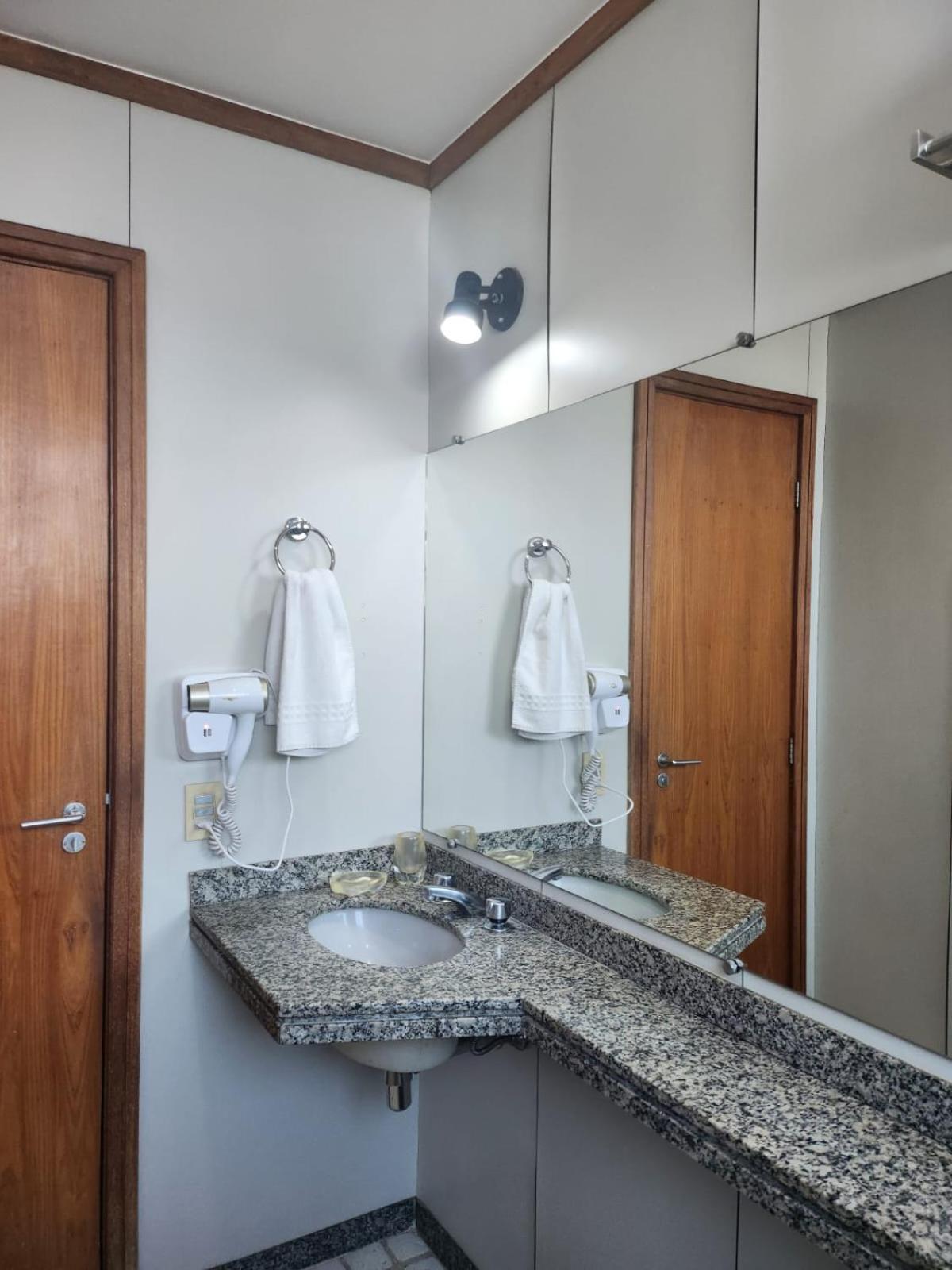 Apart Hotel Champagnat 벨루오리존치 외부 사진